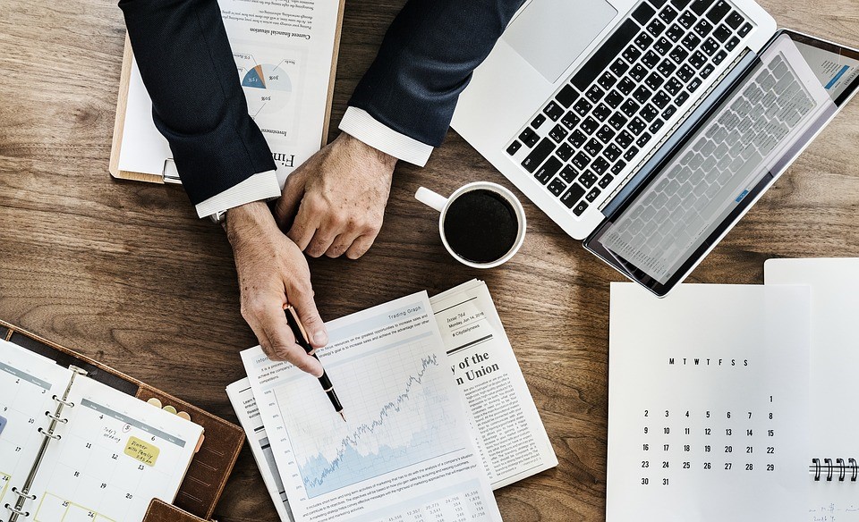 informações empresariais
